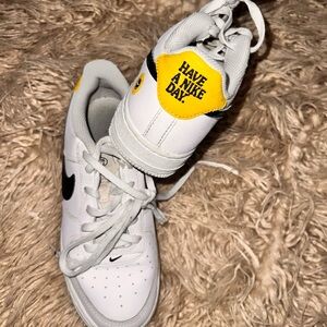 Nike White Sneakers with 'Have a Nike Day' Design